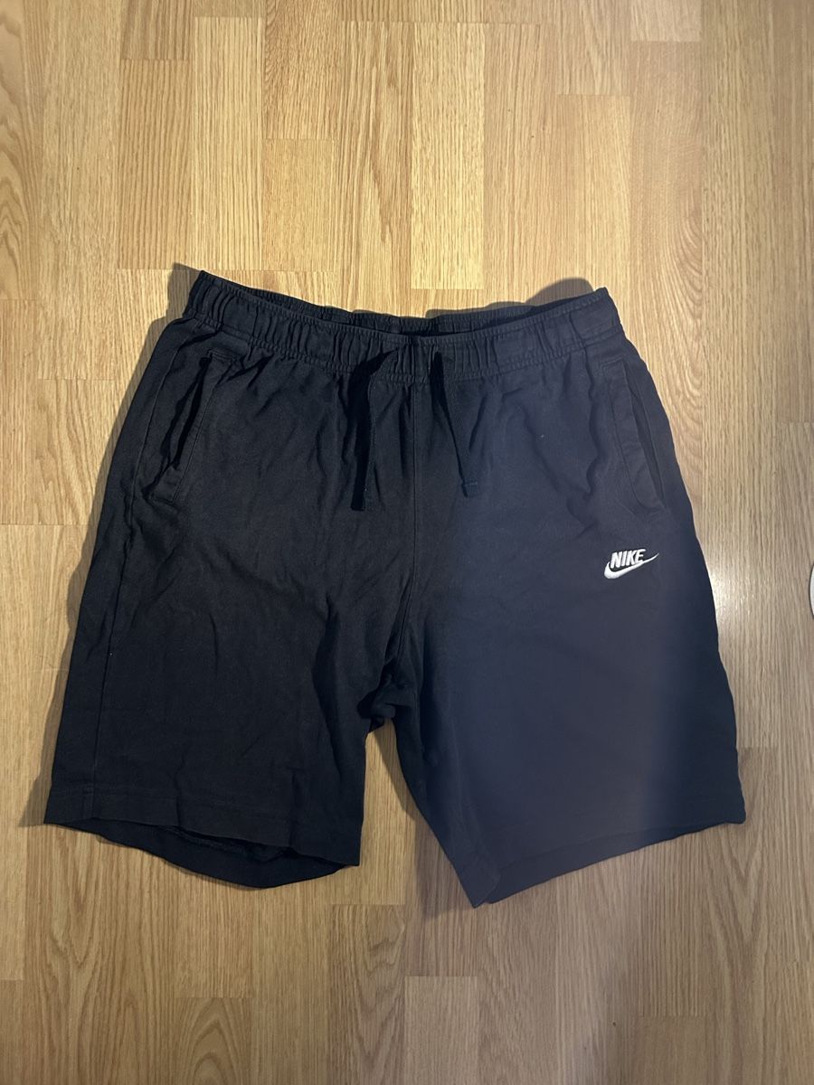 Nike Hosen: Nike Shorts – Gebraucht aus Reinach BL von the_9lwh