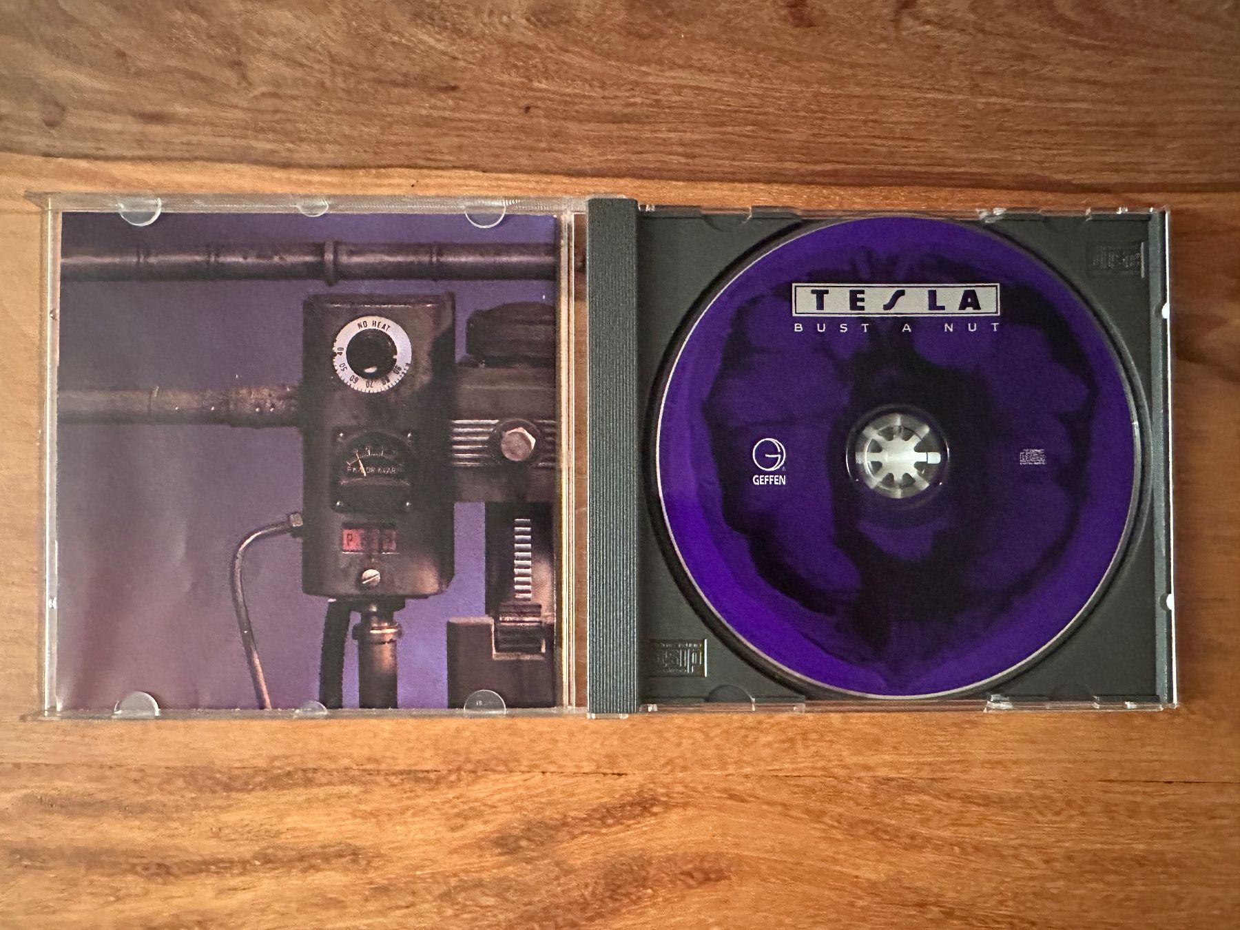 CD: Tesla - Bust a Nut (CD) – Usato da Horgen venduto da flyingpenguin2000 1