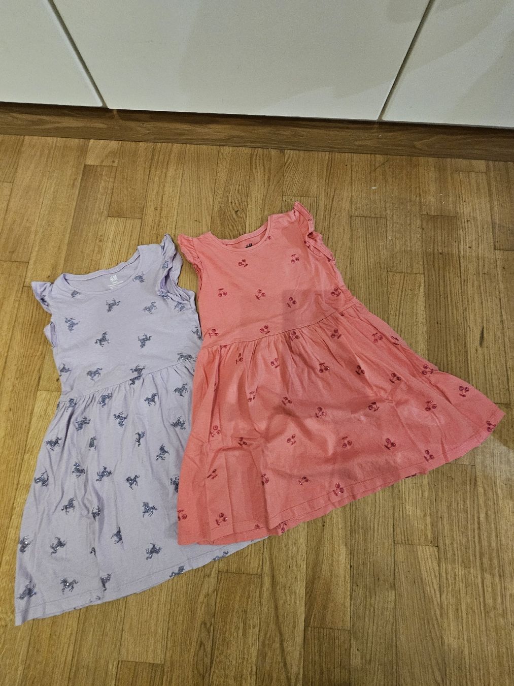 H&M Vestiti & Gonne: Sommerkleid Gr. 110/116 – Usato da Ebikon venduto da Mauzi86