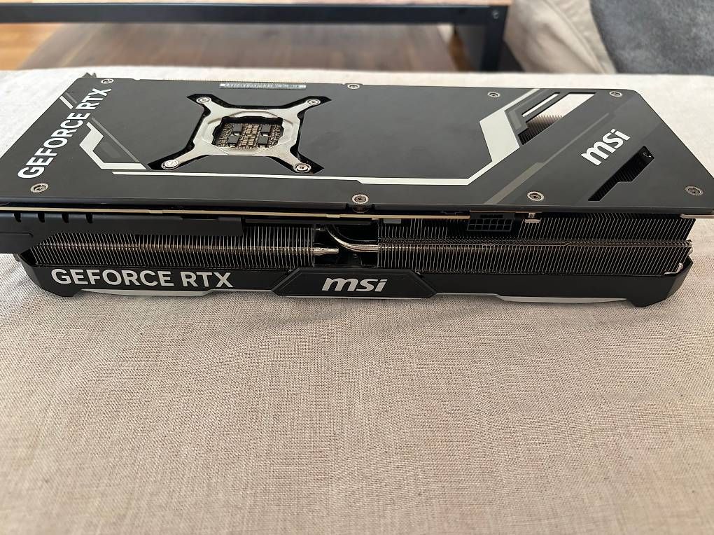 Schede grafiche: MSI GeForce RTX 4090 Ventus 3X 24G  Comme neuve – Usato da Delémont venduto da cmh_5pmt 1