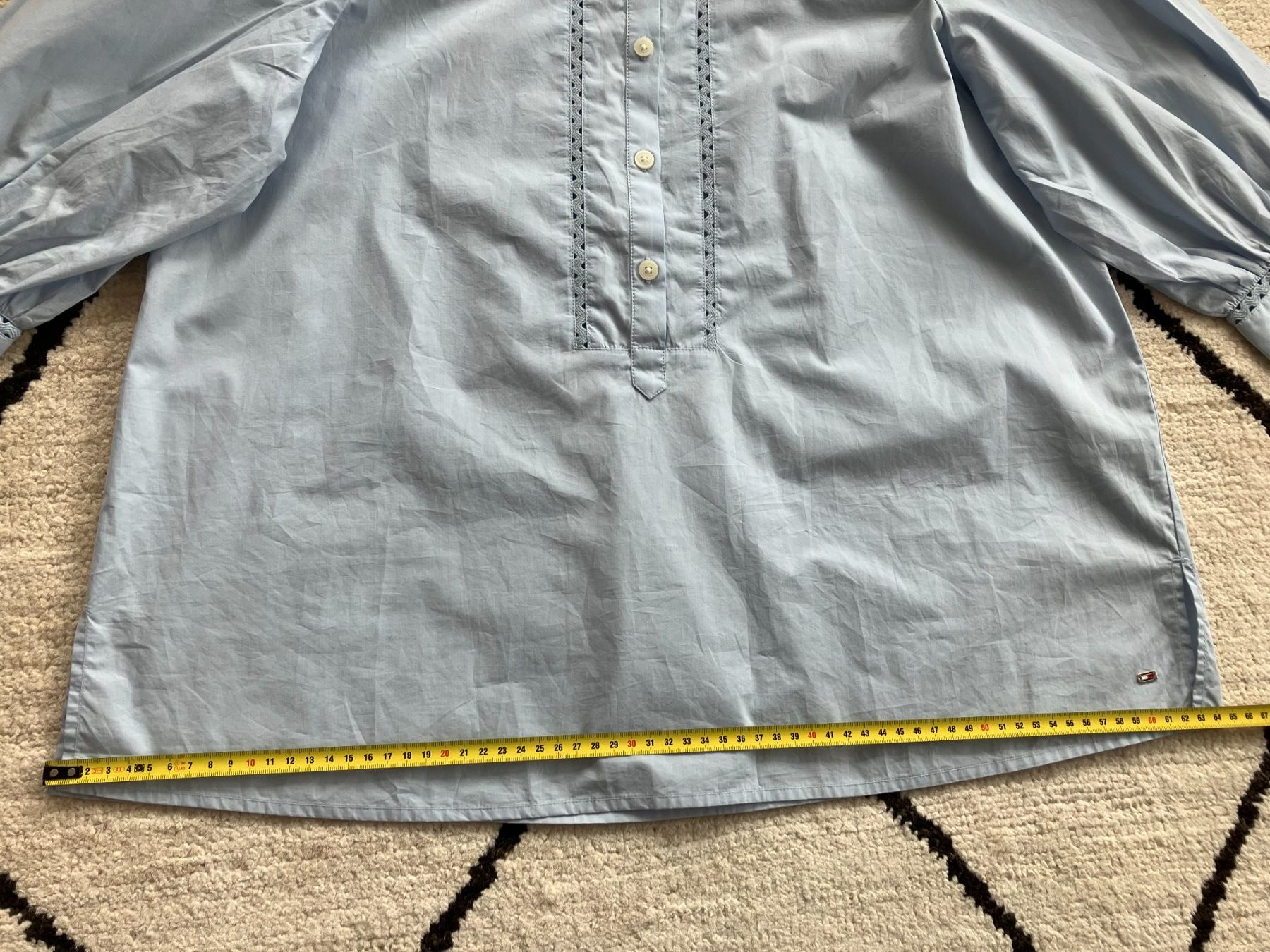Tommy Hilfiger Chemisiers: Tommy Hilfiger Damen Sommerbluse, hellblau, 36 – Neuf (Voir description) à Baden par jcm_9dkf 9