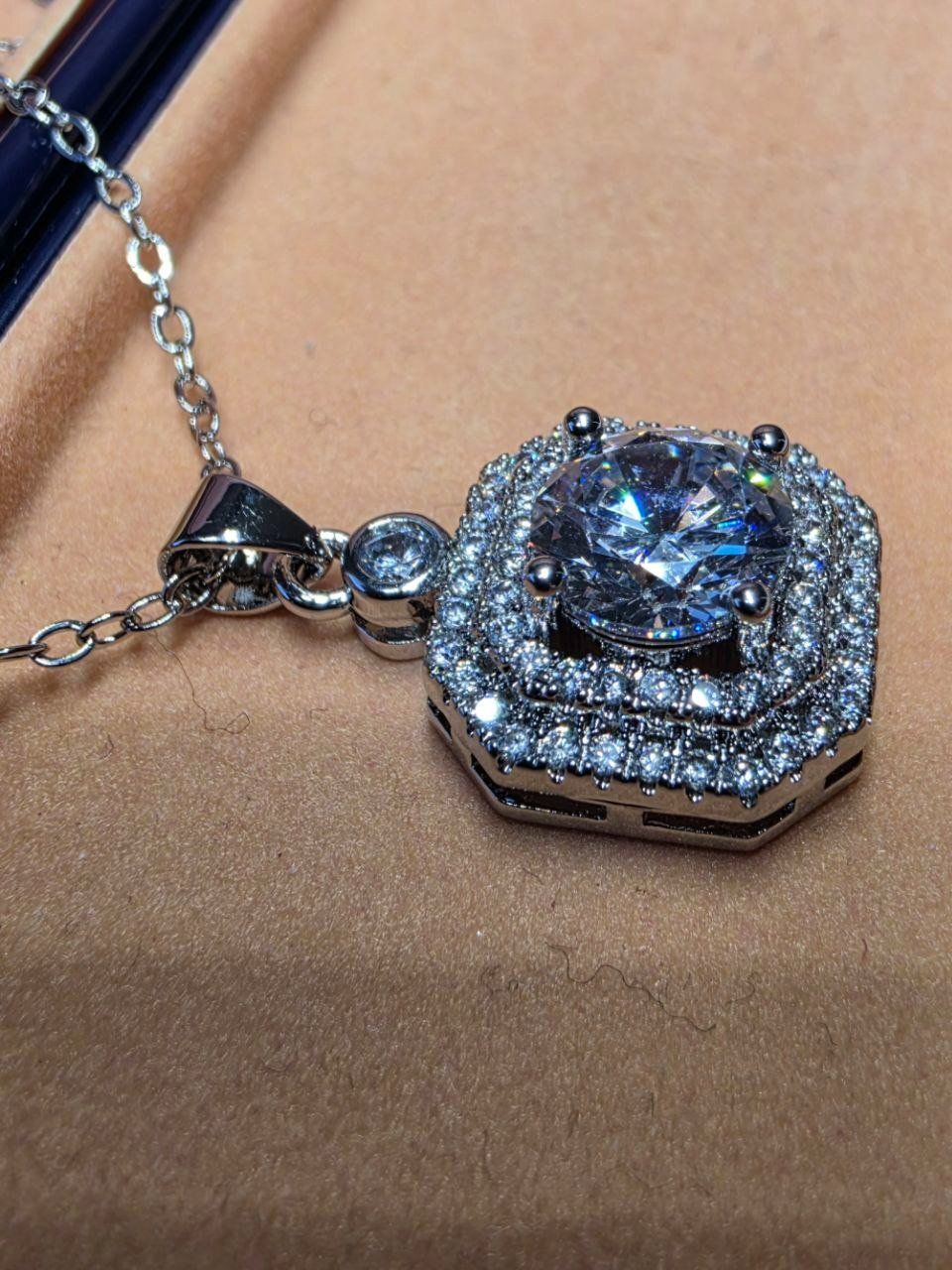 Catenine: Collier argent avec zircons – Nuovo e nell'imballaggio originale da Reconvilier venduto da Tsma67 7