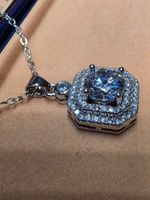 Collier argent avec zircons