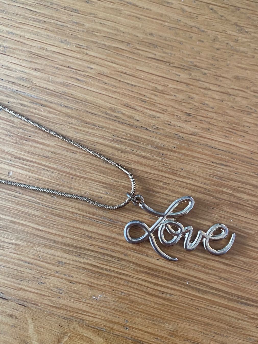 Catenine: Halskette "Love" – Usato da Riedholz venduto da lenibeni03 2