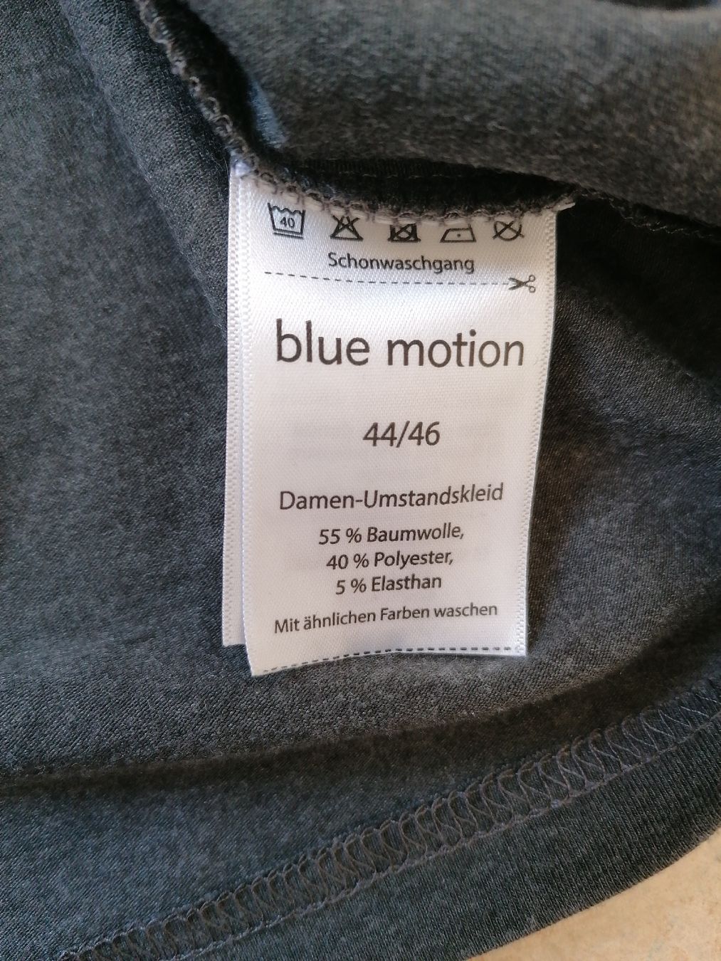 Robes: Umstands-Kleid Gr. 44/46 blue motion grau – D'occasion à Klingnau par vollmond36 5