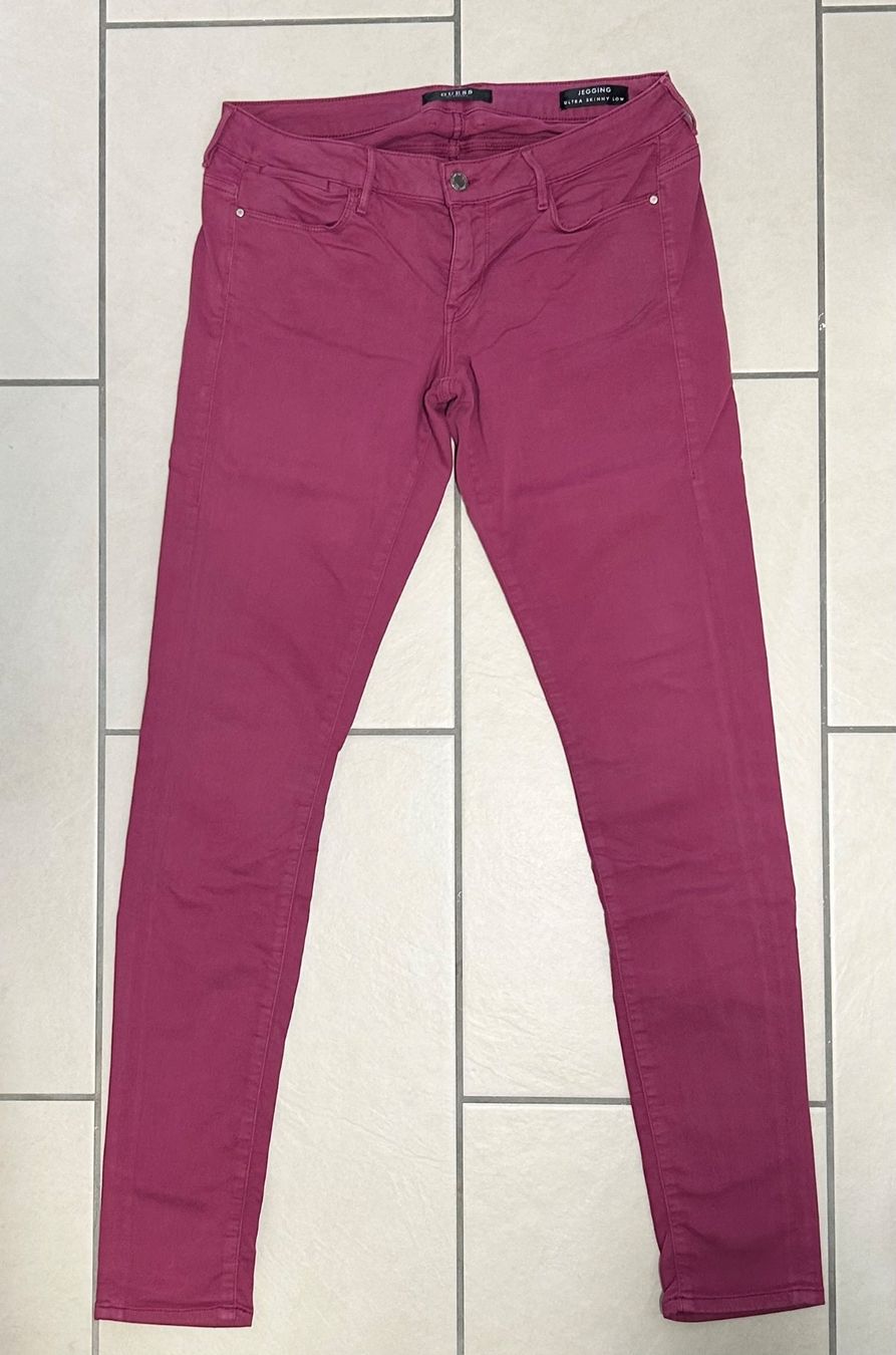 Pantaloni: Pantaloni Guess – Usato da Bellinzona venduto da RossoScarlatto