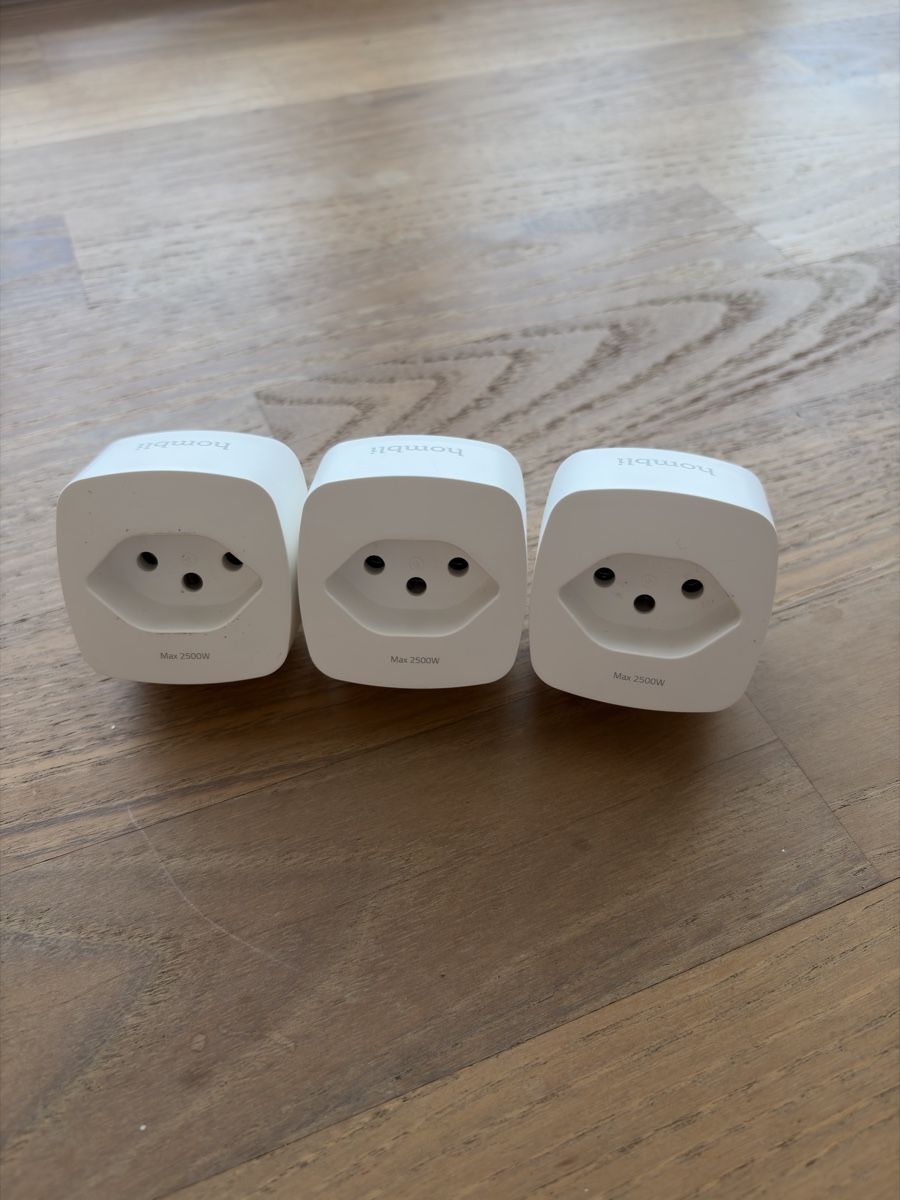 Spine: 3x Hombli Smart Swiss Socket HBSS-3109 – Usato da Magden venduto da whosnipedmyass