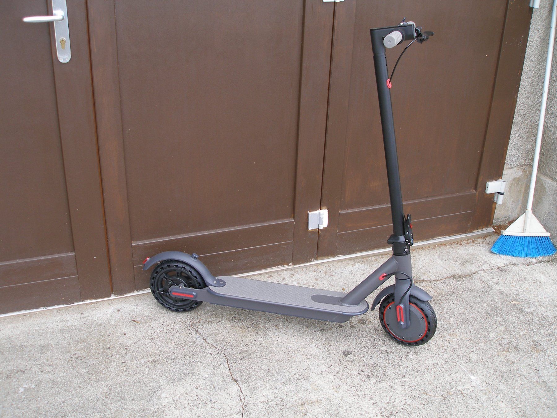 Kickboard: e-scooter neuf – Nuovo (secondo la descrizione) da jussy venduto da monniati1951 3
