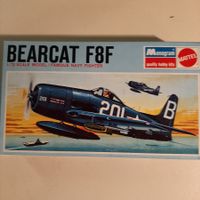 2119 ... Grumman F8F Bearcat ... Monogram 6789