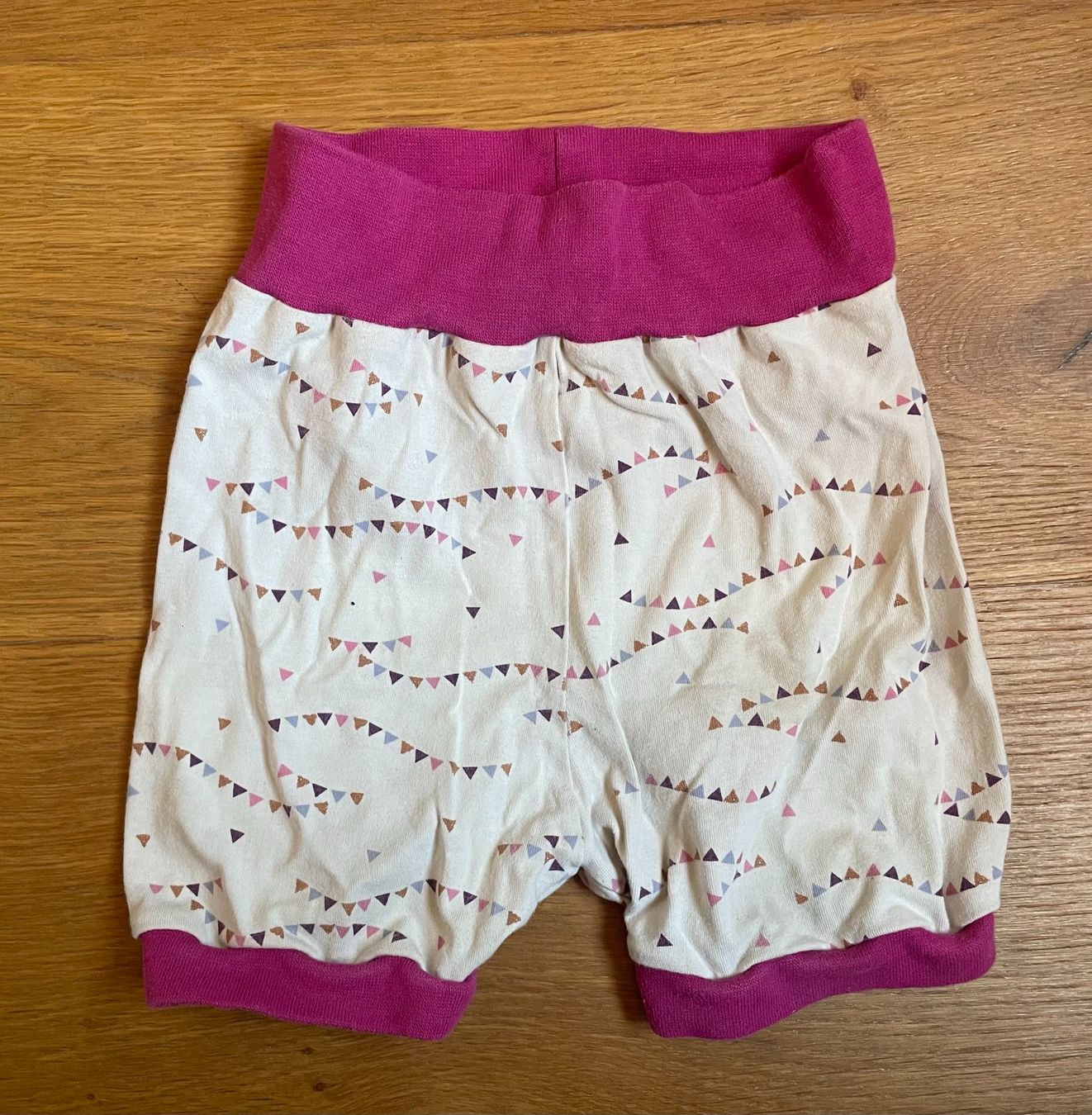 Pantaloni: kurze Pumphosen Grösse 80 – Usato da Teufenthal AG venduto da sleeepless1987