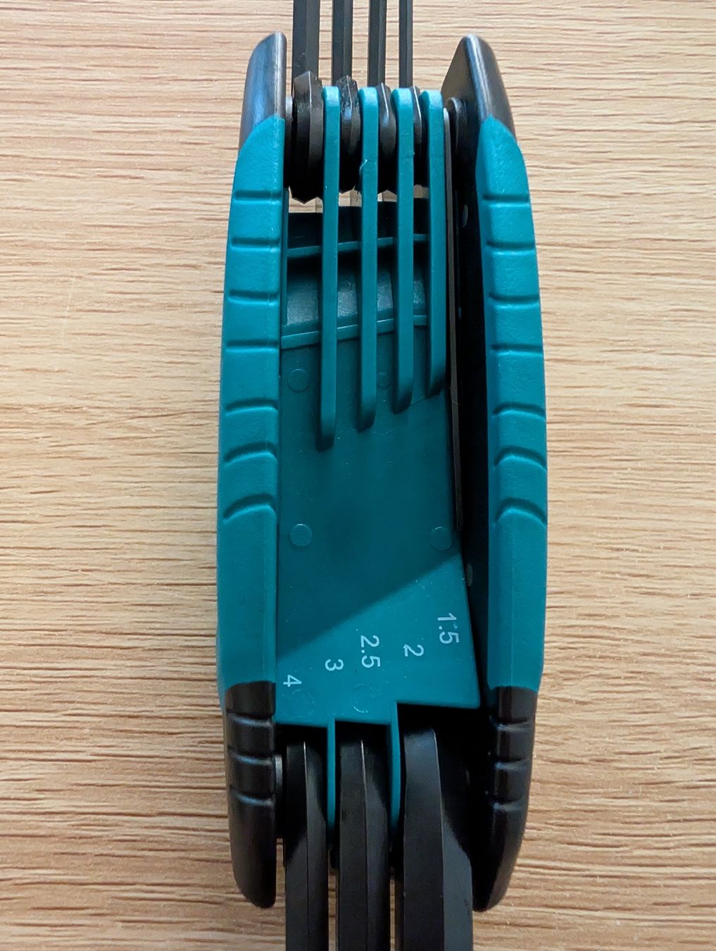 Tutti gli attrezzi: Neues Fahrrad Multitool % ab 1 Franken % – Nuovo (secondo la descrizione) da Steinmaur venduto da ShOWTeK 1