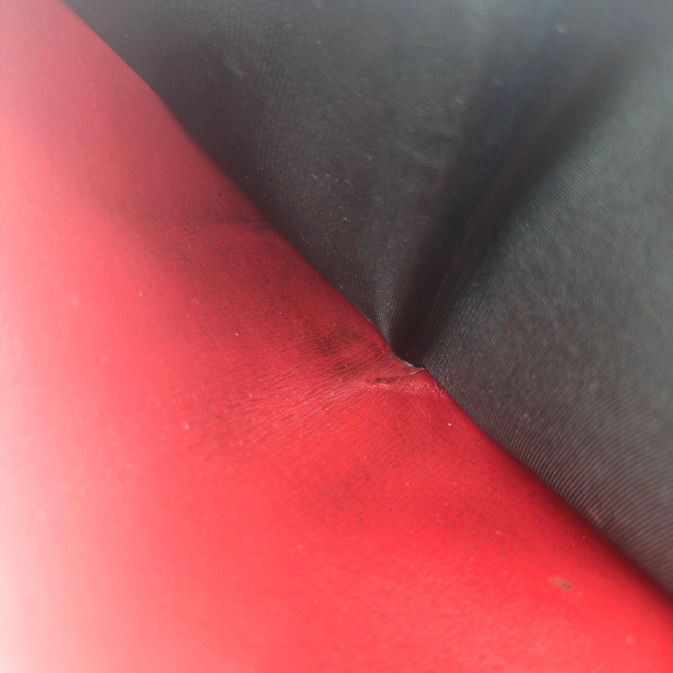 Louis Vuitton Portafogli: Louis Vuitton Portemonnaie Epi Rot – Usato da Neuhausen venduto da Luxury_Atelier 5