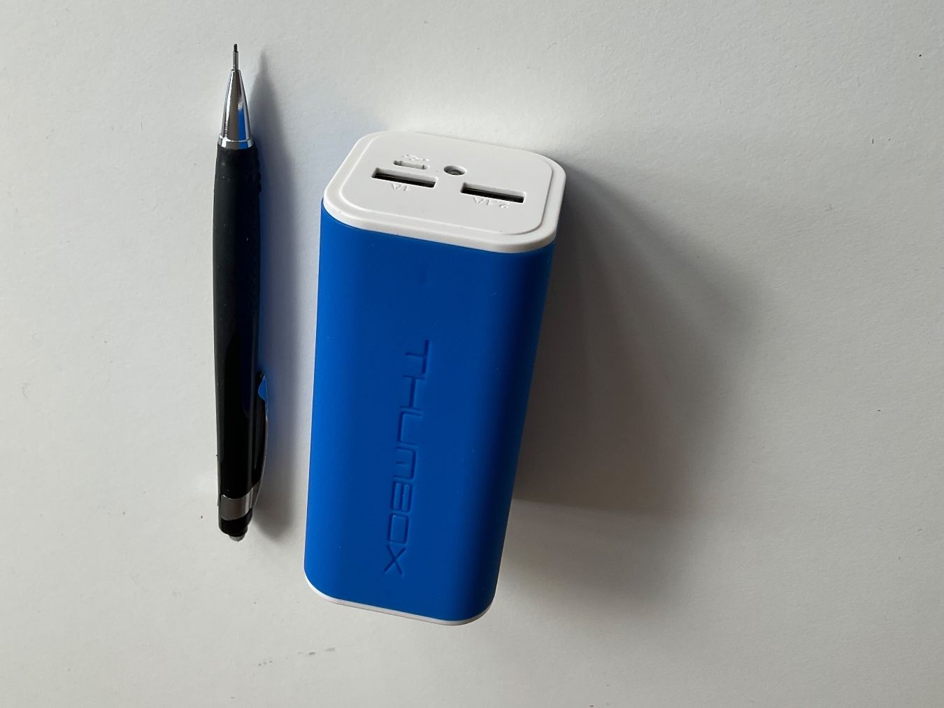 Accus: Powerbank THUMBOX 10400 – Neuf (Voir description) à Zürich par dee_75my 6