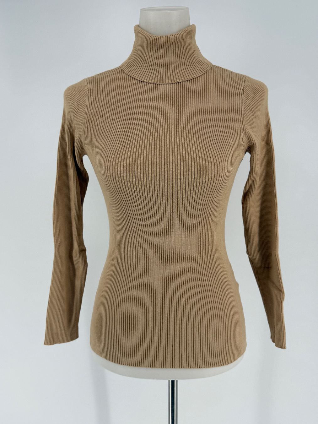 Anna Field Pullover & Sweatshirts: Pullover/ Rollkragenpullover Gr. M von Anna Field – Gebraucht aus Auenstein von moin.