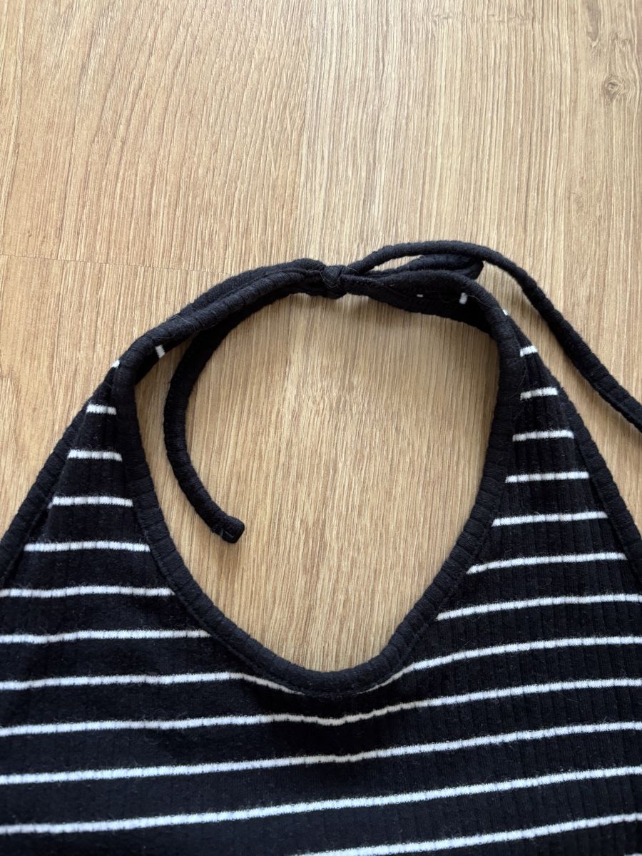 Tally Weijl Top: Gestreifter Neckholder Body – Nuovo (secondo la descrizione) da Solothurn venduto da amelie.br 1