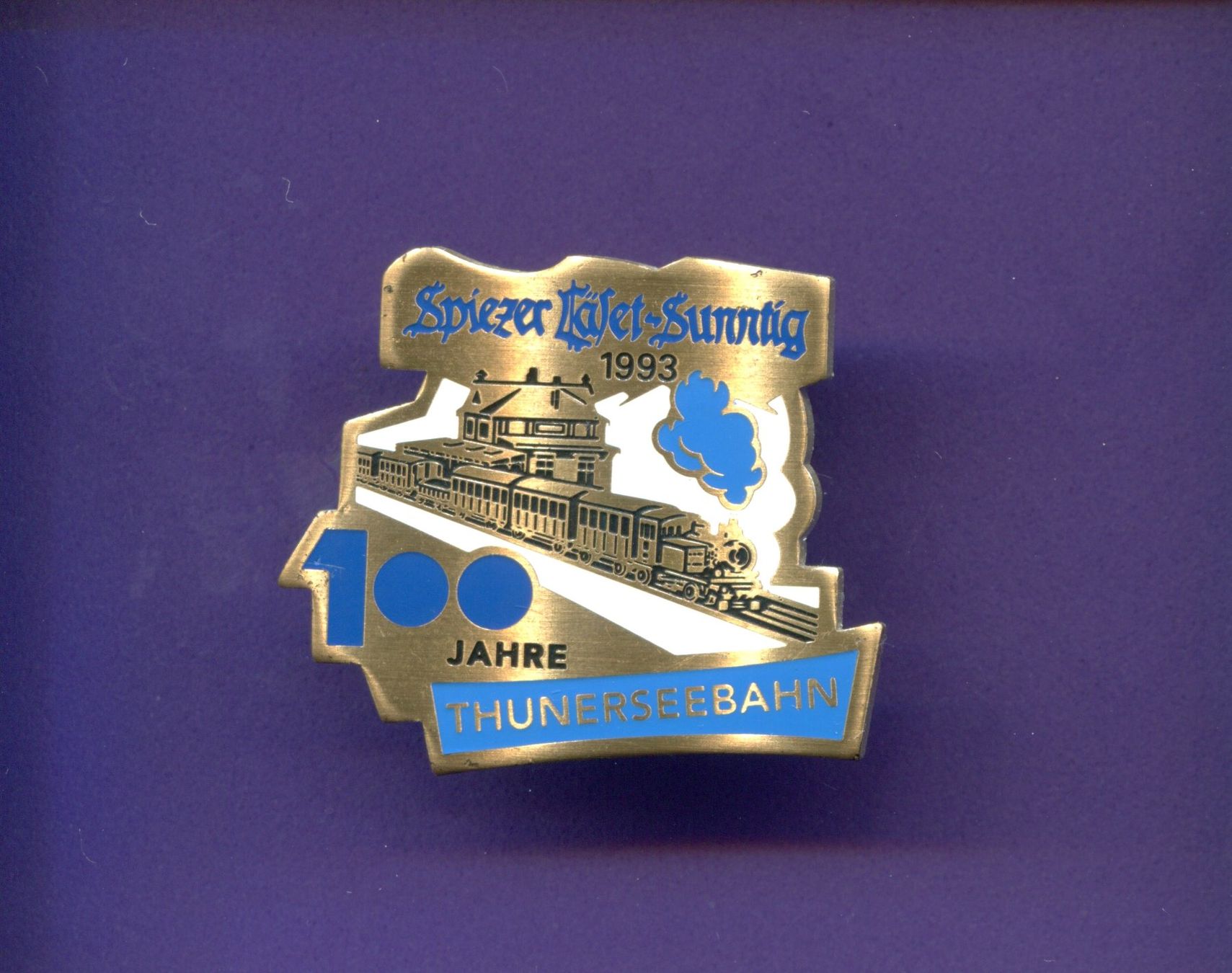 Plaquettes & Badges: THUNERSEEBAHN  100 Jahre – D'occasion à Winterthur par Sammleroase