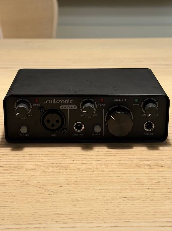 Equipement studio: Swissonic 1 Audio Interface – D'occasion à Forch par Ricaplus 2