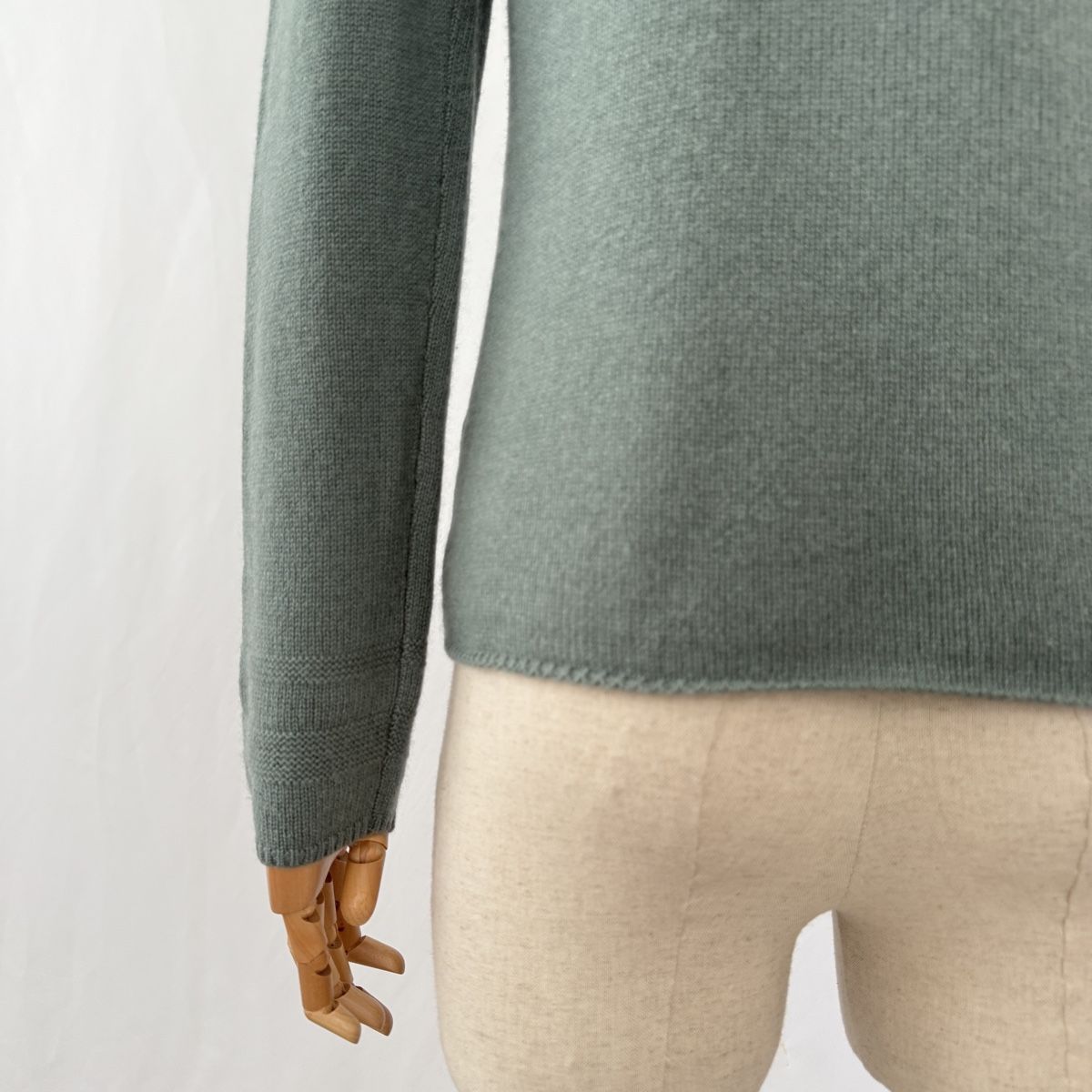 Maglioni & Felpe: Wool/Cashmere Cardigan – Nuovo (secondo la descrizione) da Freienbach venduto da Avviivva_Shop 5