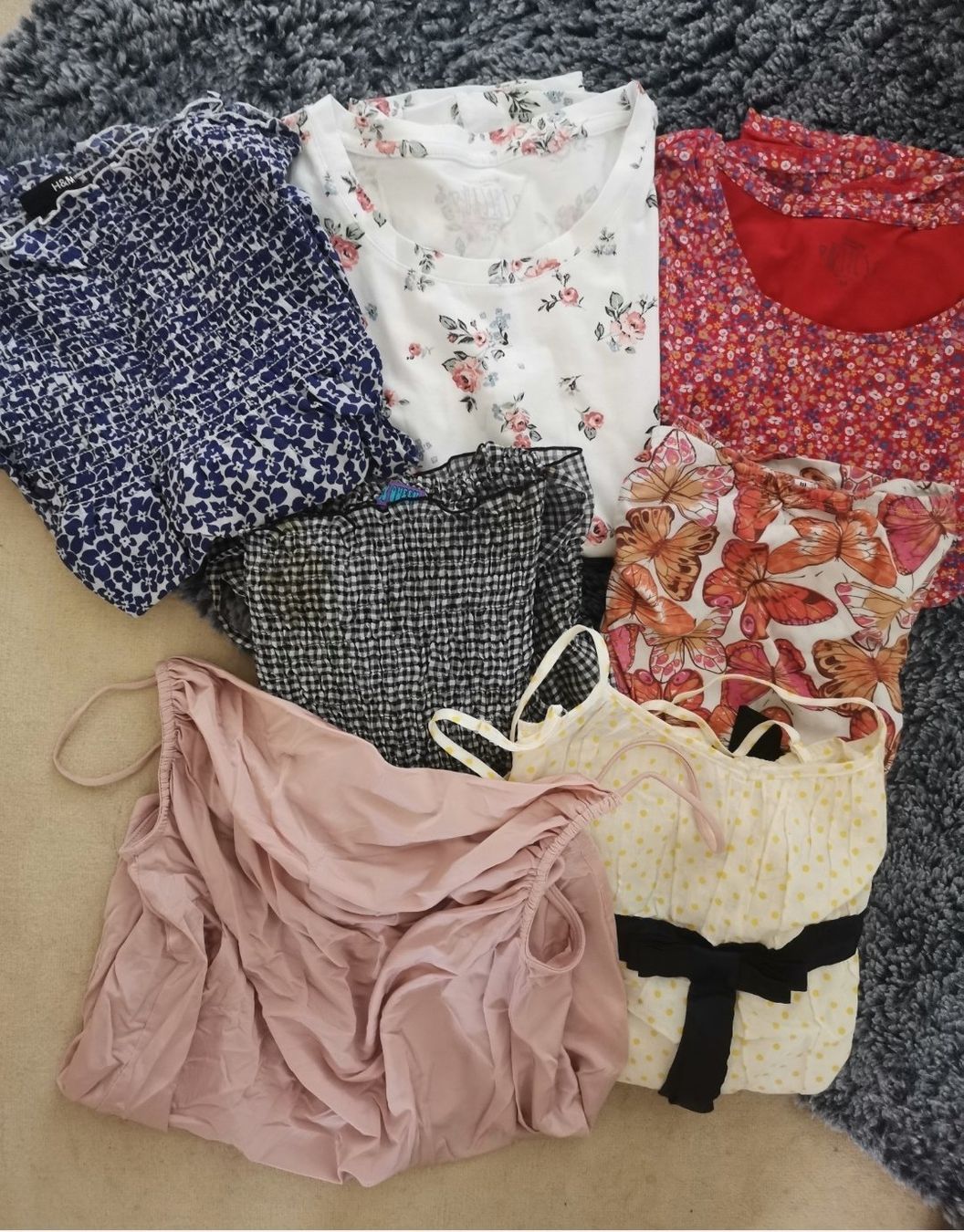 Kleiderpakete: Riesiges Kleiderpacket Wert ca 2000.- – Gebraucht aus Therwil von JeannysTrendStyle 3