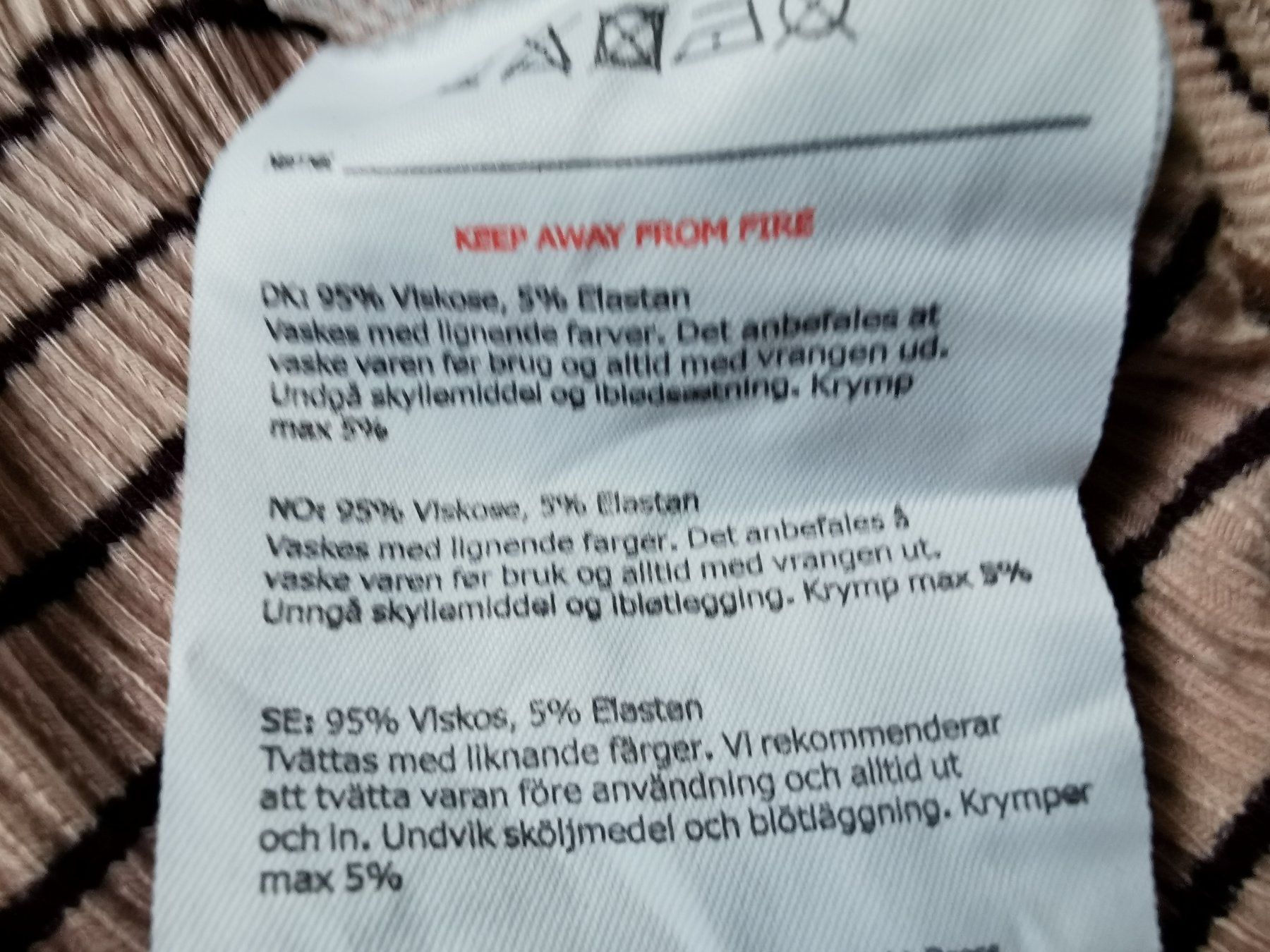 Vestiti & Gonne: Kleid Pomp de Lux Gr. 80 – Usato da Stäfa venduto da flamingo_17 3