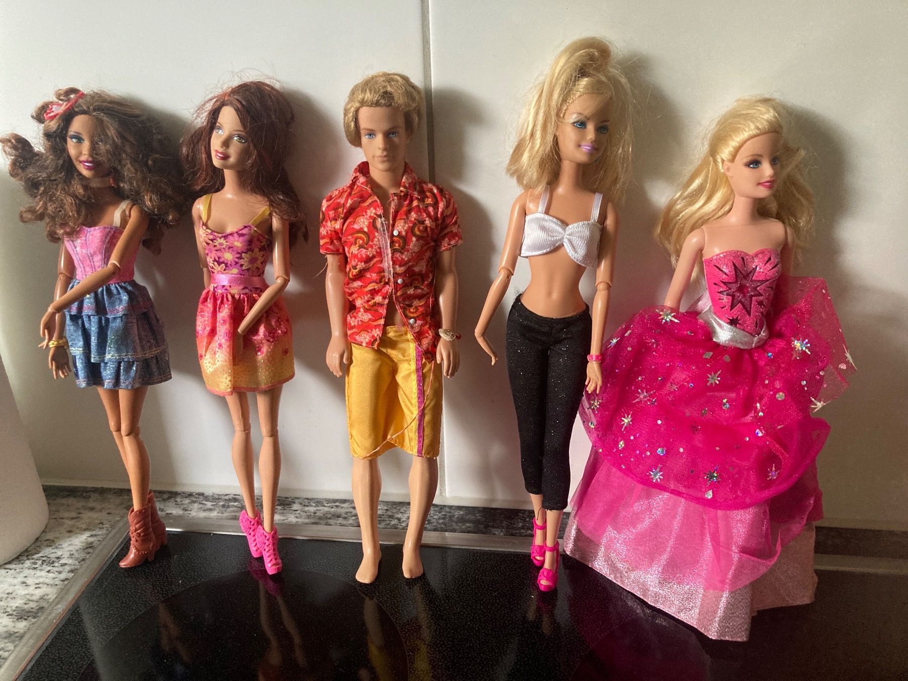 Bambole: 4 Barbie und 1 Ken. – Usato da Zürich venduto da Chaeffeler 1