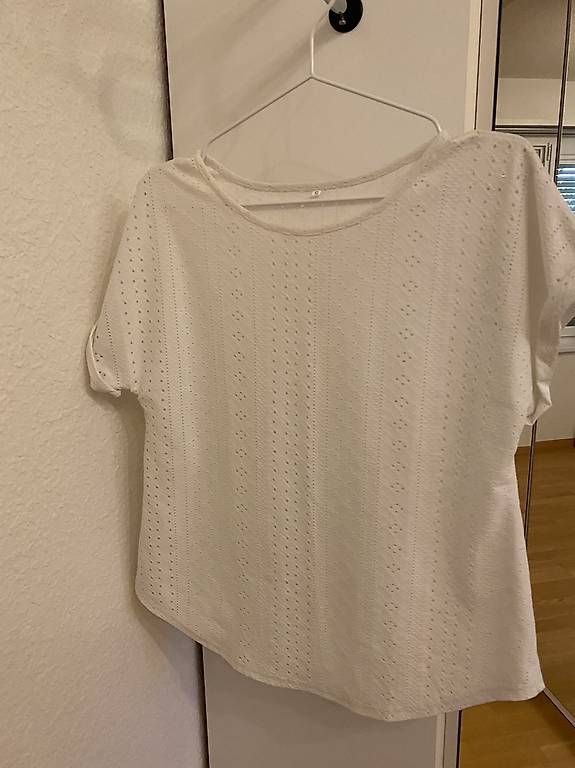 T-shirt: Sommer Shirt Neu – Usato da Zürich venduto da emw_cpq8