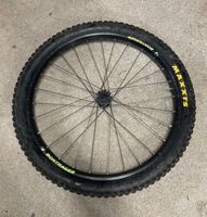 Bontrager Vorder- und Hinterrad inkl. Maxxis-Reifen, 27.5"