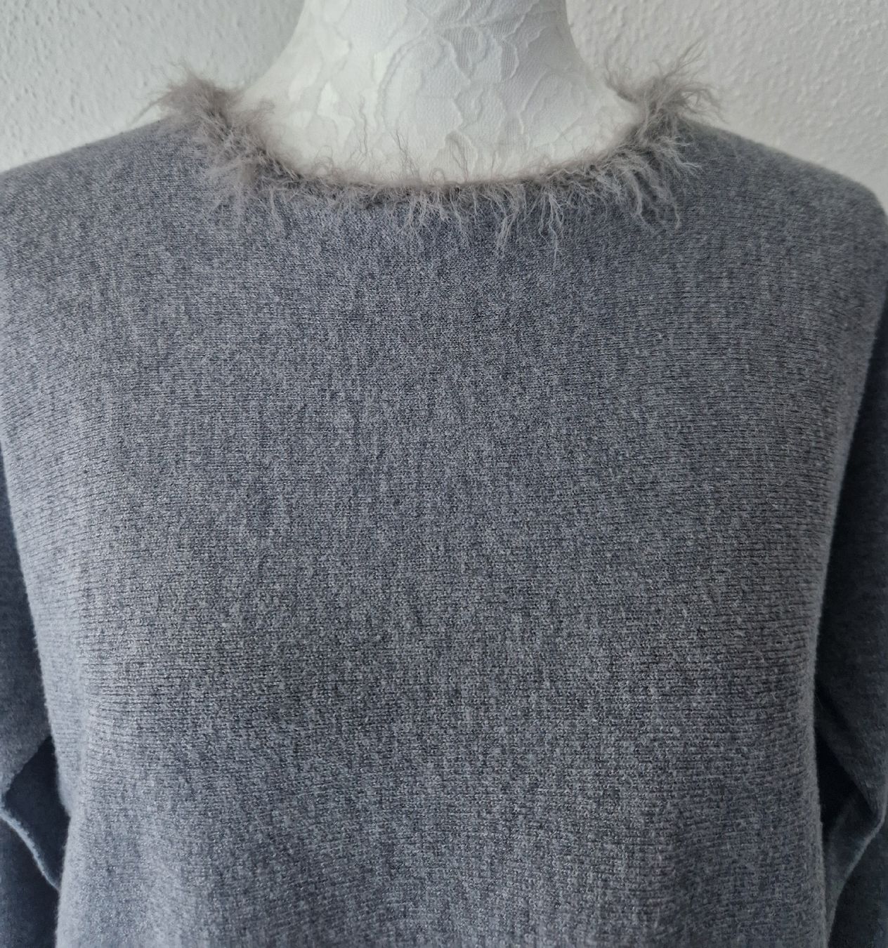 Pullover & Sweatshirts: PULLOVER GRIS – Neu und originalverpackt aus Camorino von JPHANDMADE1 1