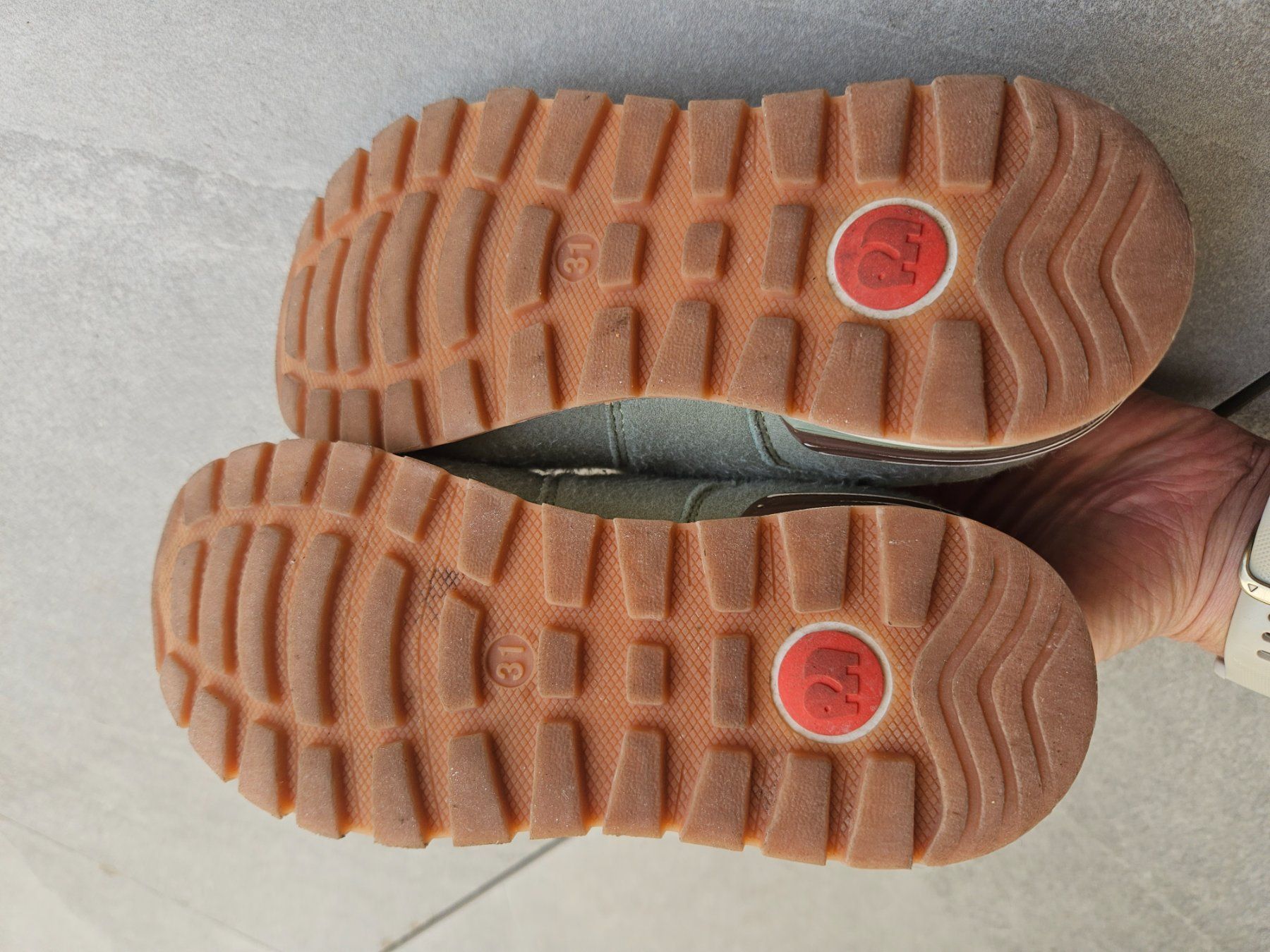 Elefanten Schuhe für Jungen: Kinderschuh Elefanten Grösse 31 – Gebraucht aus Thalwil von julia_jules 3