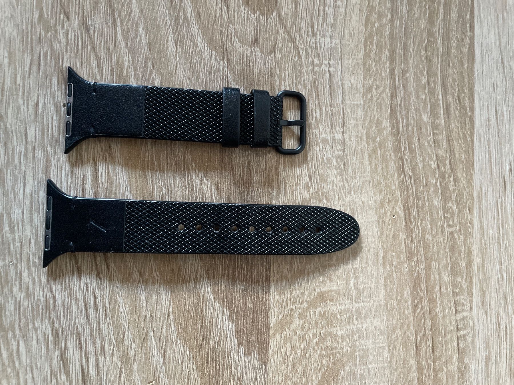 Apple Smartwatch: Apple Watch Armband Native Union Schwarz – Usato da Adelboden venduto da Disco6 1