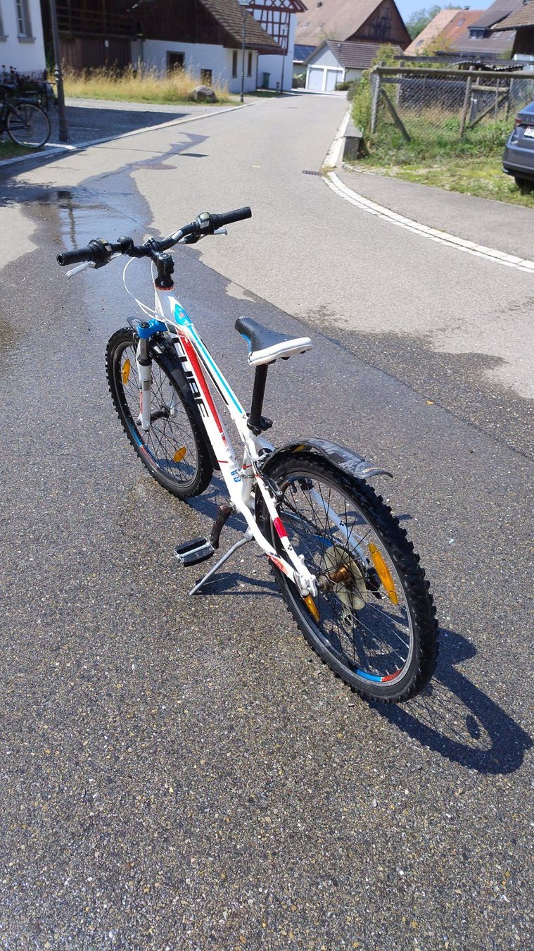 Cube Vélos: Mountainbike Cube 24 Zoll – D'occasion à Kyburg par Striped_bull 5