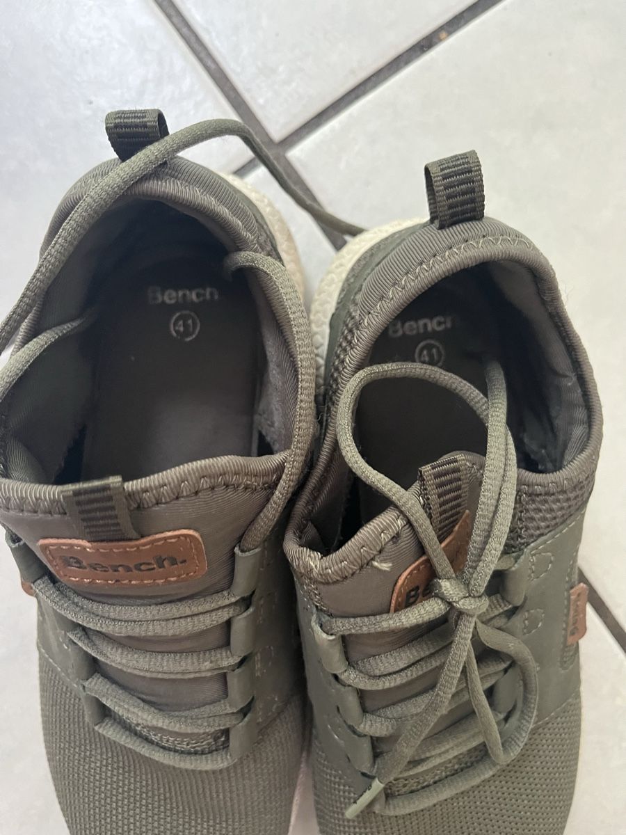 Bench Damenschuhe: Bench Sneaker 41 – Gebraucht aus Bern von Ginocchi 2