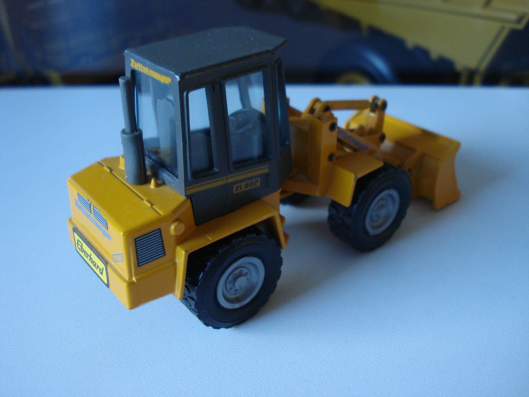 Kits de montage: ZETTELMEYER ZL 602 Radlader – D'occasion à Mitlödi par worker04 1