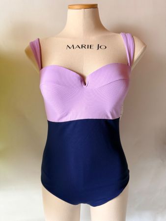 TRIUMPH, Badekleid SUMMER GLOW, Grösse 42C, Lila/Dunkelblau