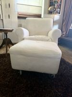 Flexform Nonnamaria Sessel mit passendem Ottoman. Ohne Bezug