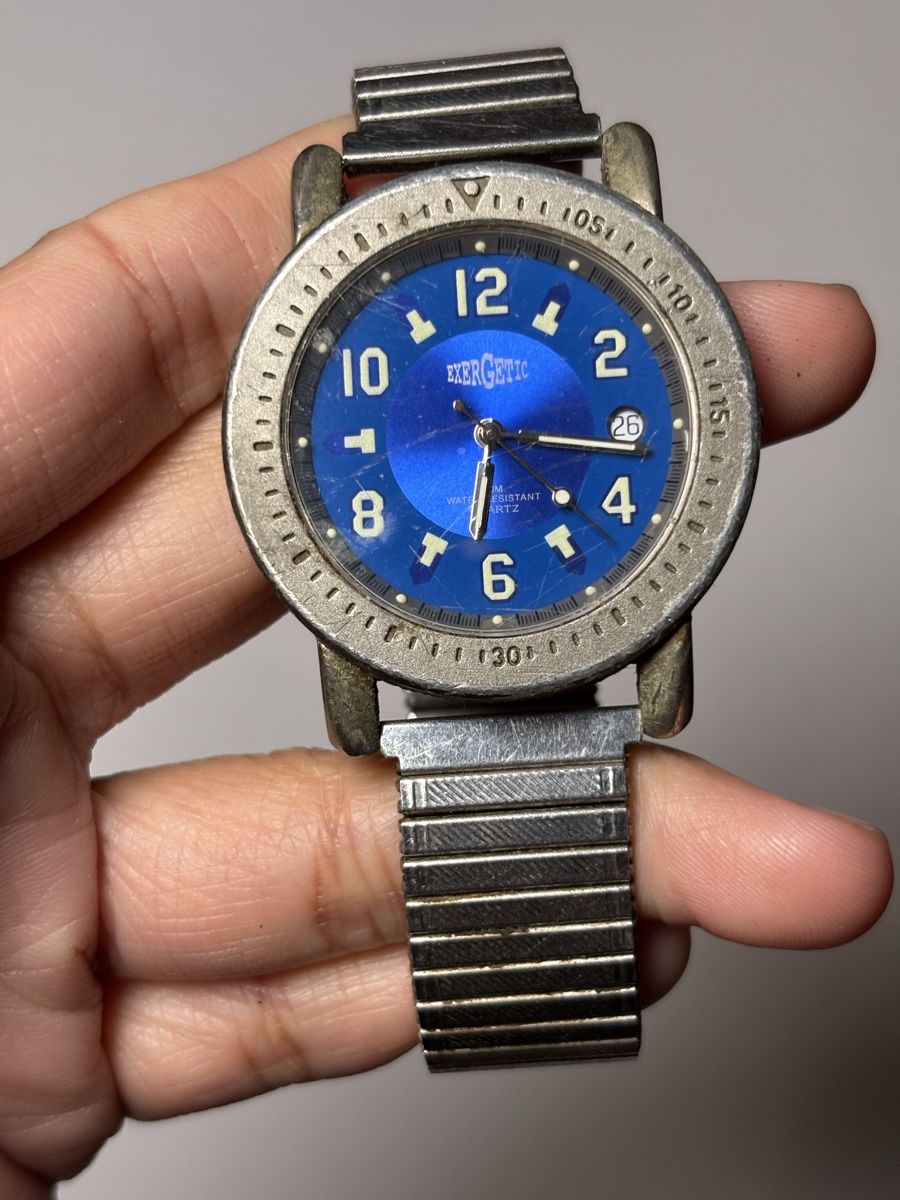 Orologi: Vintage Watch – Difettoso da Confignon venduto da Second_Hand_Ch