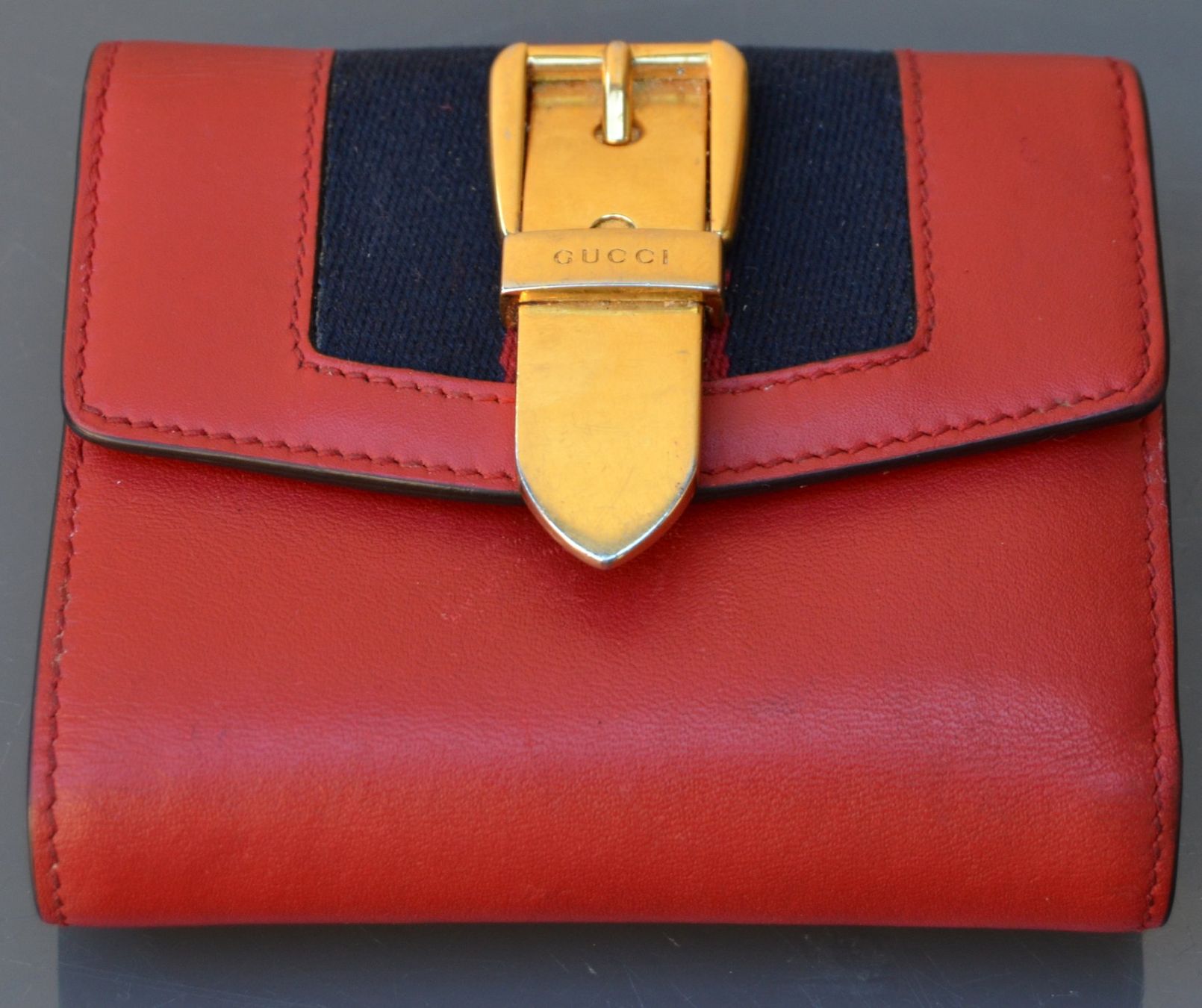 Gucci Portamonete: Portefeuille Gucci – Usato da Collonges venduto da Auganien