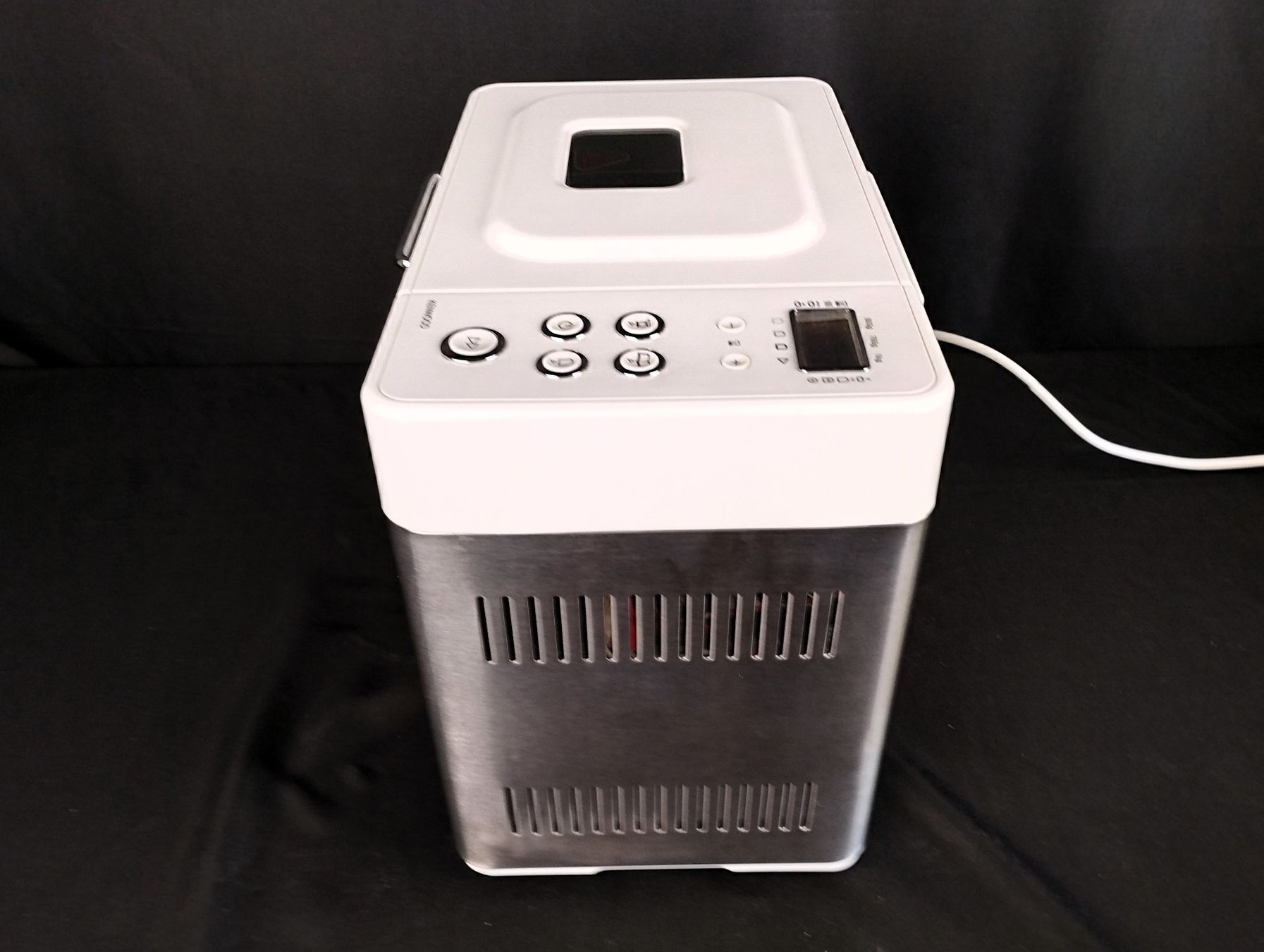 Kenwood Elettrodomestici da cucina: KENWOOD Brotbackautomat BM256 – Usato da Schübelbach venduto da Restwert_Schubelbach 6