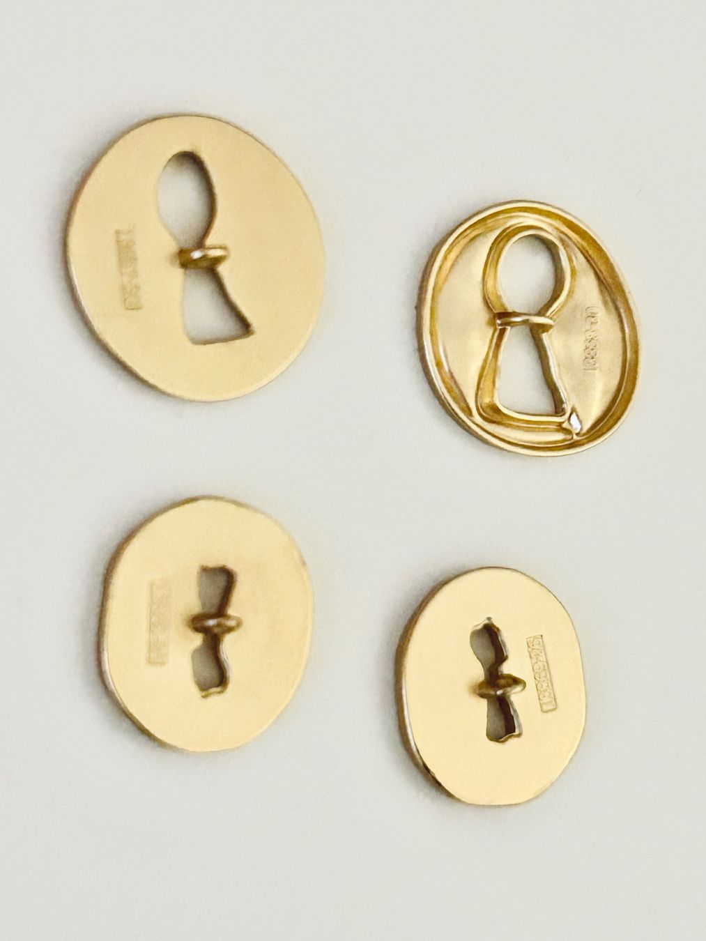 Boutons: Vintage Button Knöpfe Schiaparelli – Neuf (Voir description) à Zürich par Ferienan 2
