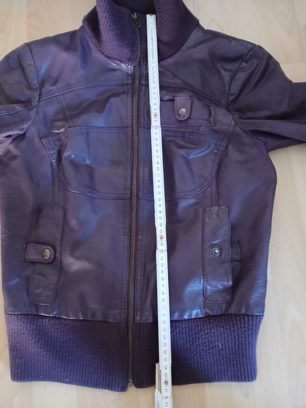Vero Moda Jacken: Vero Moda dinner short leather jacket M lederjacke – Gebraucht aus Zürich von csm04 4