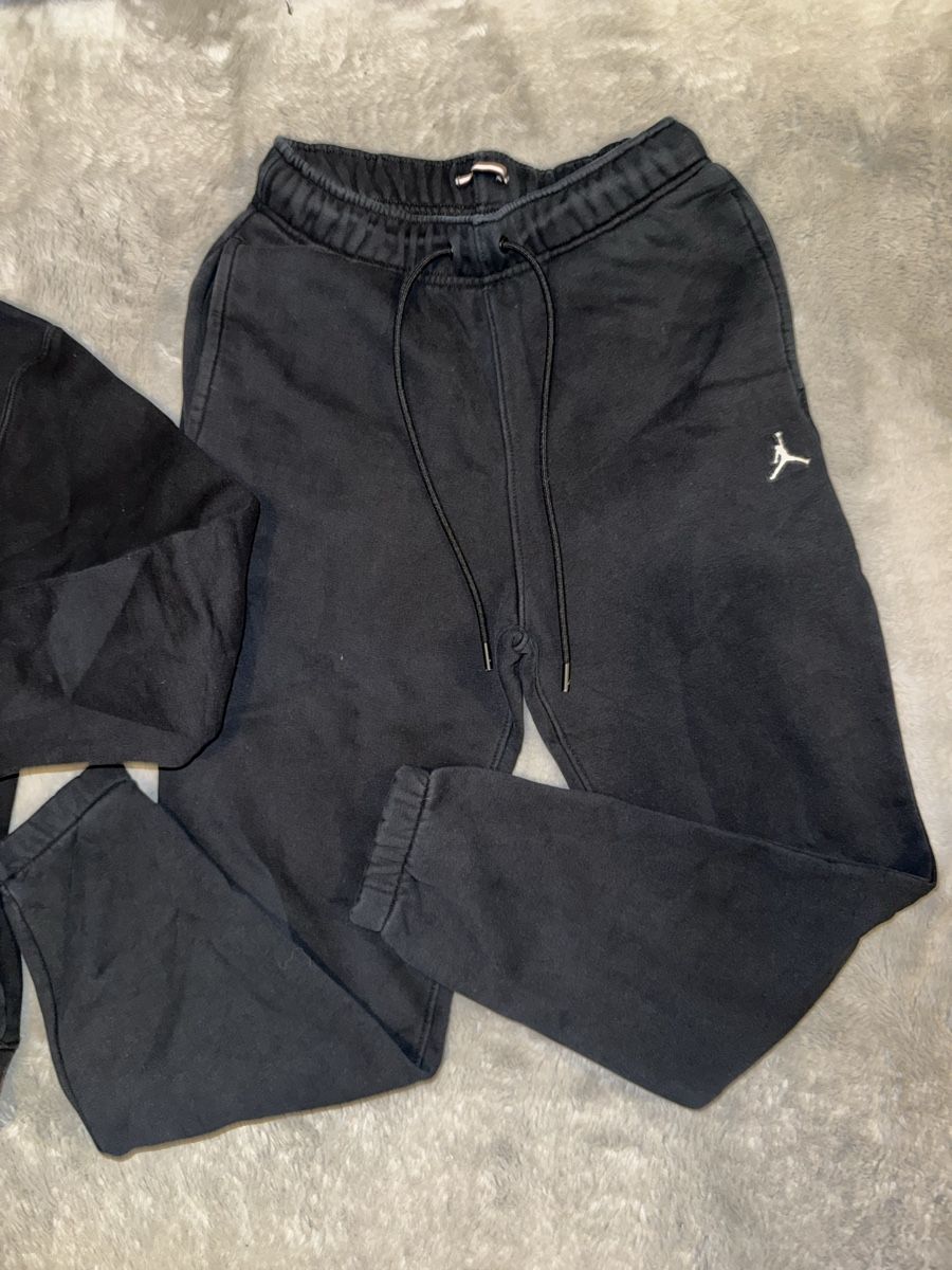Lotti di vestiti: ENSEMBLE NIKE JORDAN (XS/S) – Usato da Genève venduto da Noah8972 2