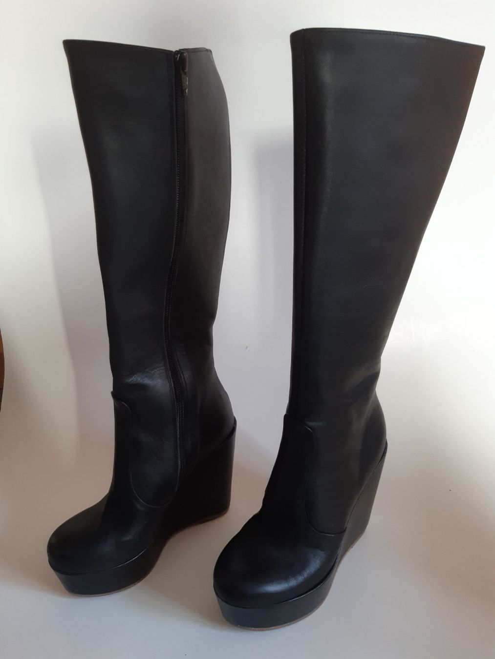 Scarpe da donna: Black real leather Clizia boots size 35 – Usato da Verscio venduto da giamma1985 1