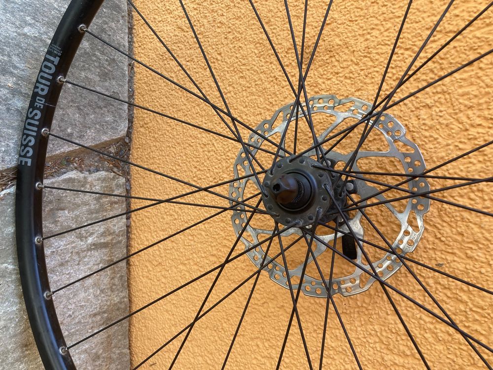 SHIMANO WH-6800 Vorderrad Fahrrad – Schlauchlos, Hochwertige Qualität, Unisex Adult, One Size