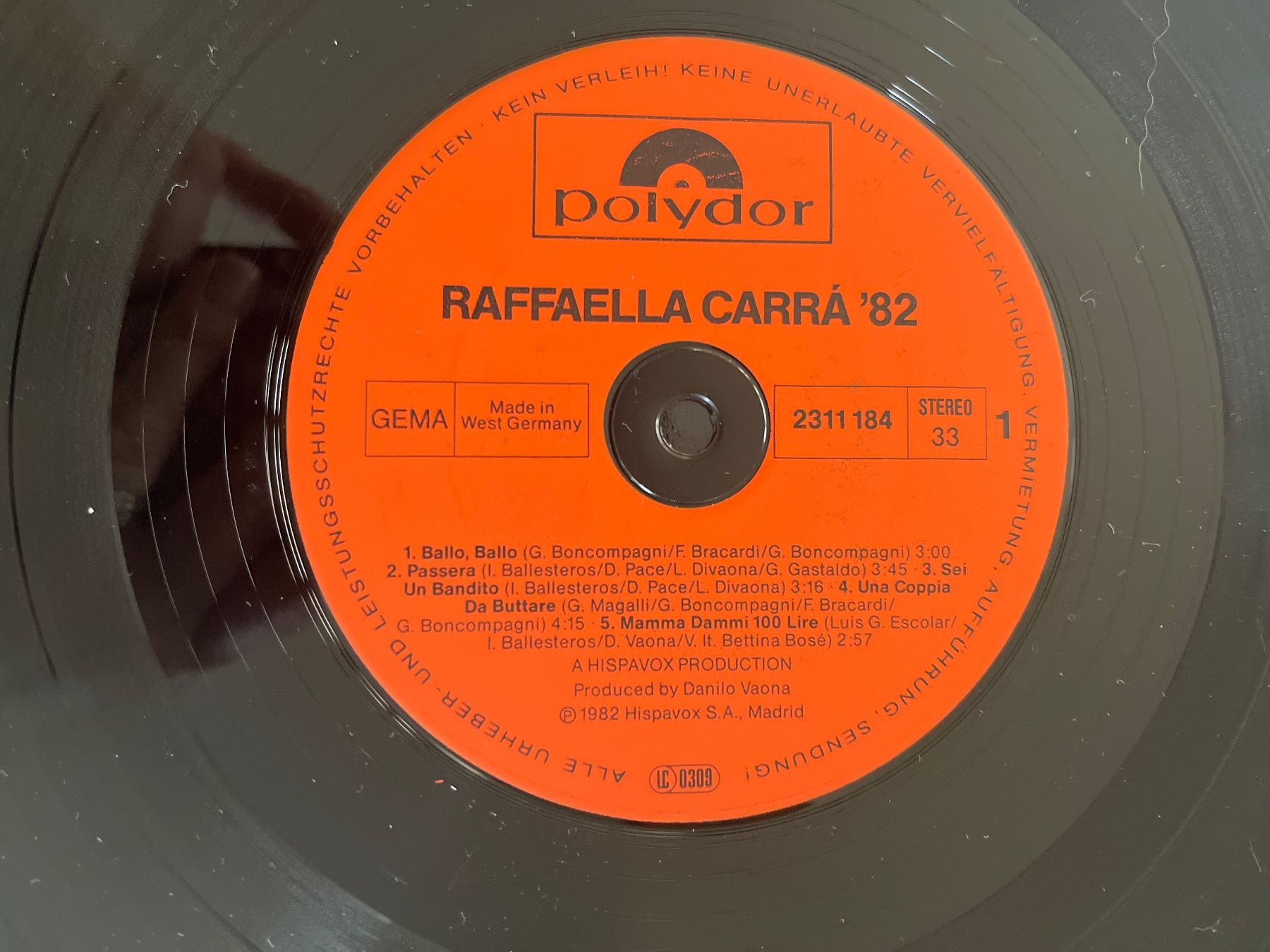 Dischi in vinile: P24/Raffaella Carrà - Raffaella Carrà – Usato da Frutigen venduto da Philippe_jsp 2