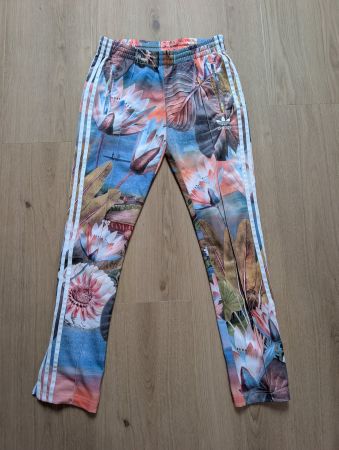 Hose Adidas