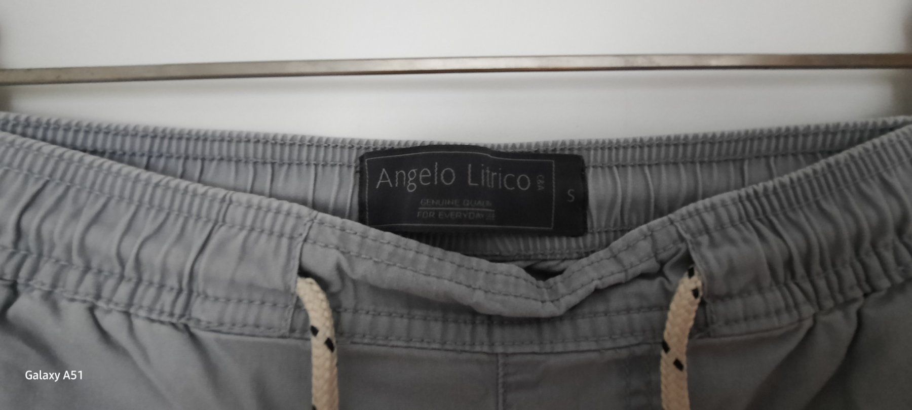 C&A Pantaloni: ***ANGELO LITRICO*** Shorts Gr S, grau – Usato da Wädenswil venduto da H2H_Secondhandshop 3