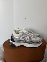 Turnschuhe Weiss Silber Grösse 37 W G39792