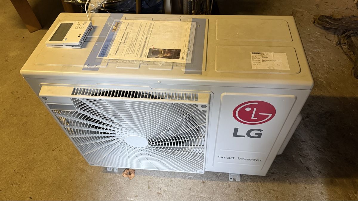 LG Condizionatori: LG Klimaanlage mit Splitgerät – Usato da Full-Reuenthal venduto da Padi68erp 1