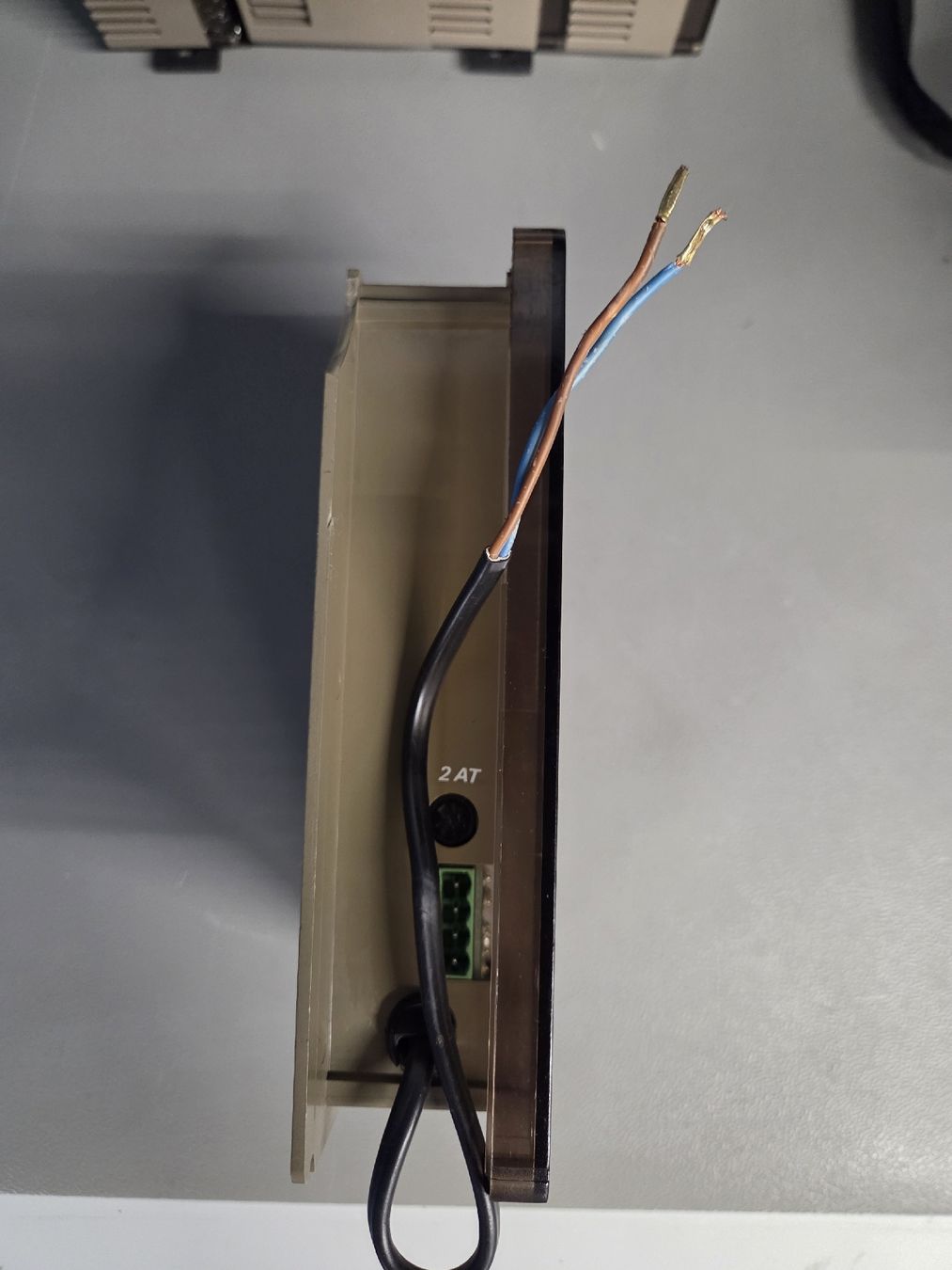Componenti elettronici: Module alimentation Selectron PSM 20 24V 2A occasion – Usato da Corgémont venduto da Couache