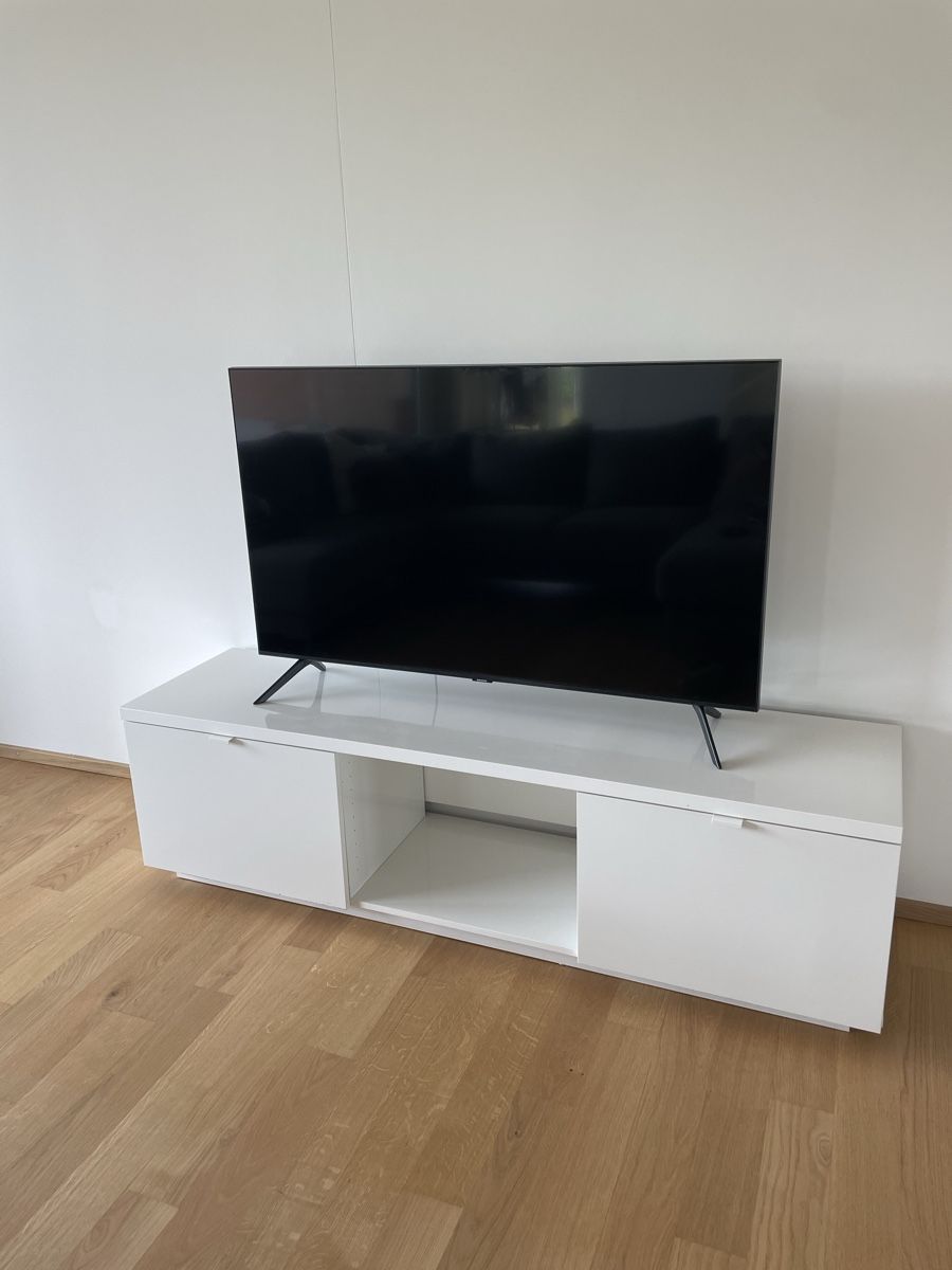 Ikea TV Möbel: Fernsehmöbel Weiss – Gebraucht aus Wädenswil von jan_7dvk 1